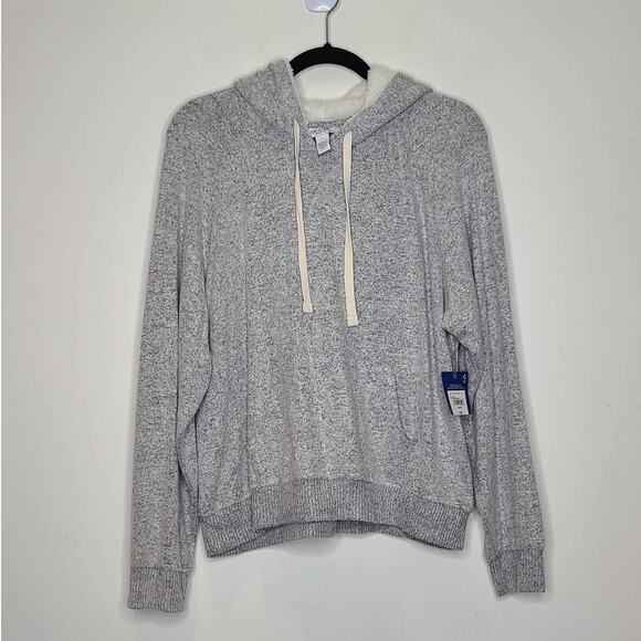 Arizona Jean Company Tops - NWT Arizona Jeans hooded sweatshirt - large